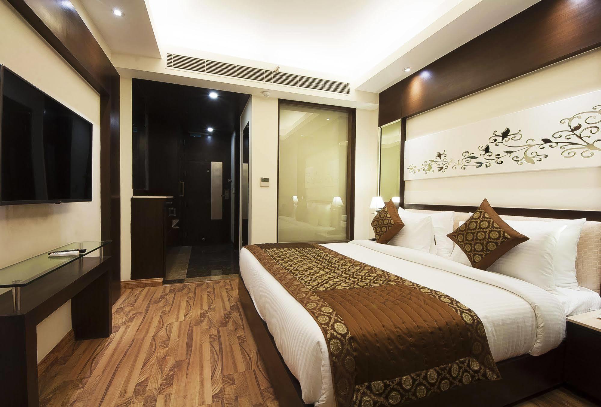 Golden Grand Delhi (National Capital Territory of India)