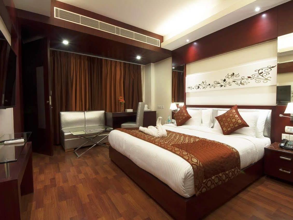 Hotel Golden Grand Delhi (National Capital Territory of India)