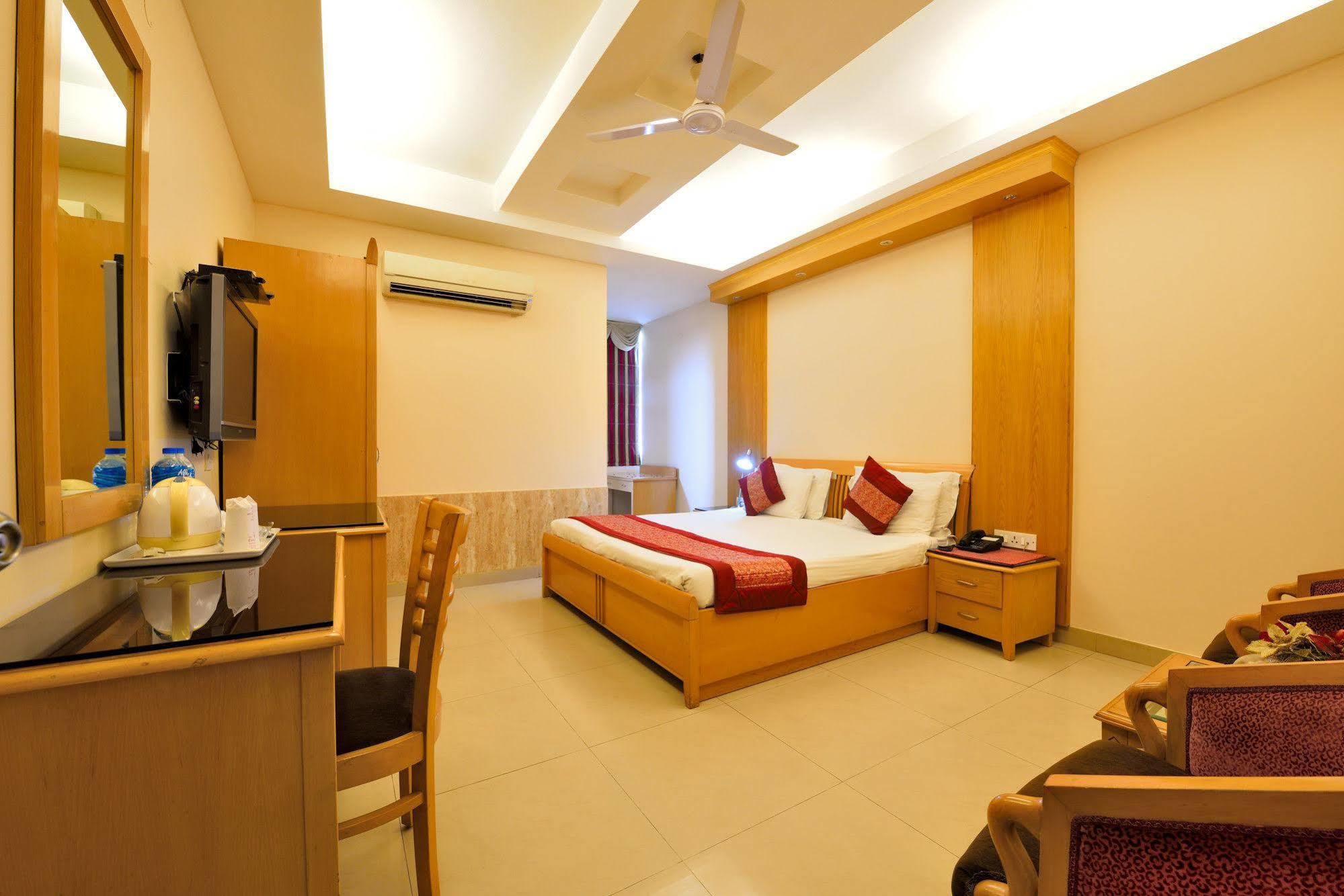 Clark Heights New Delhi