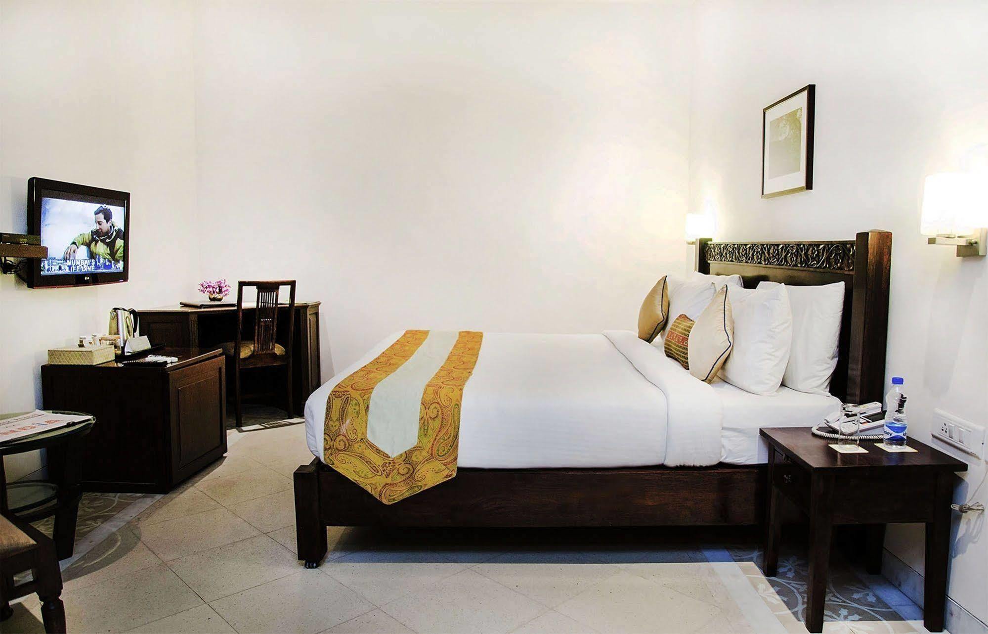Hotel Mantra Amaltas New Delhi
