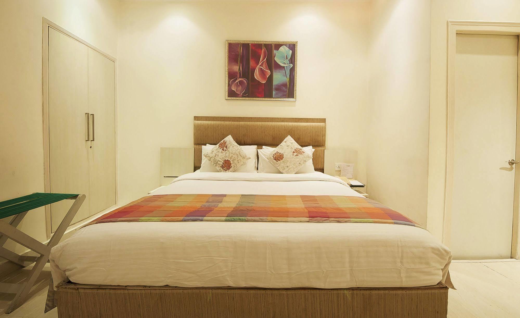 Jukaso Pragati Maidan 4*
