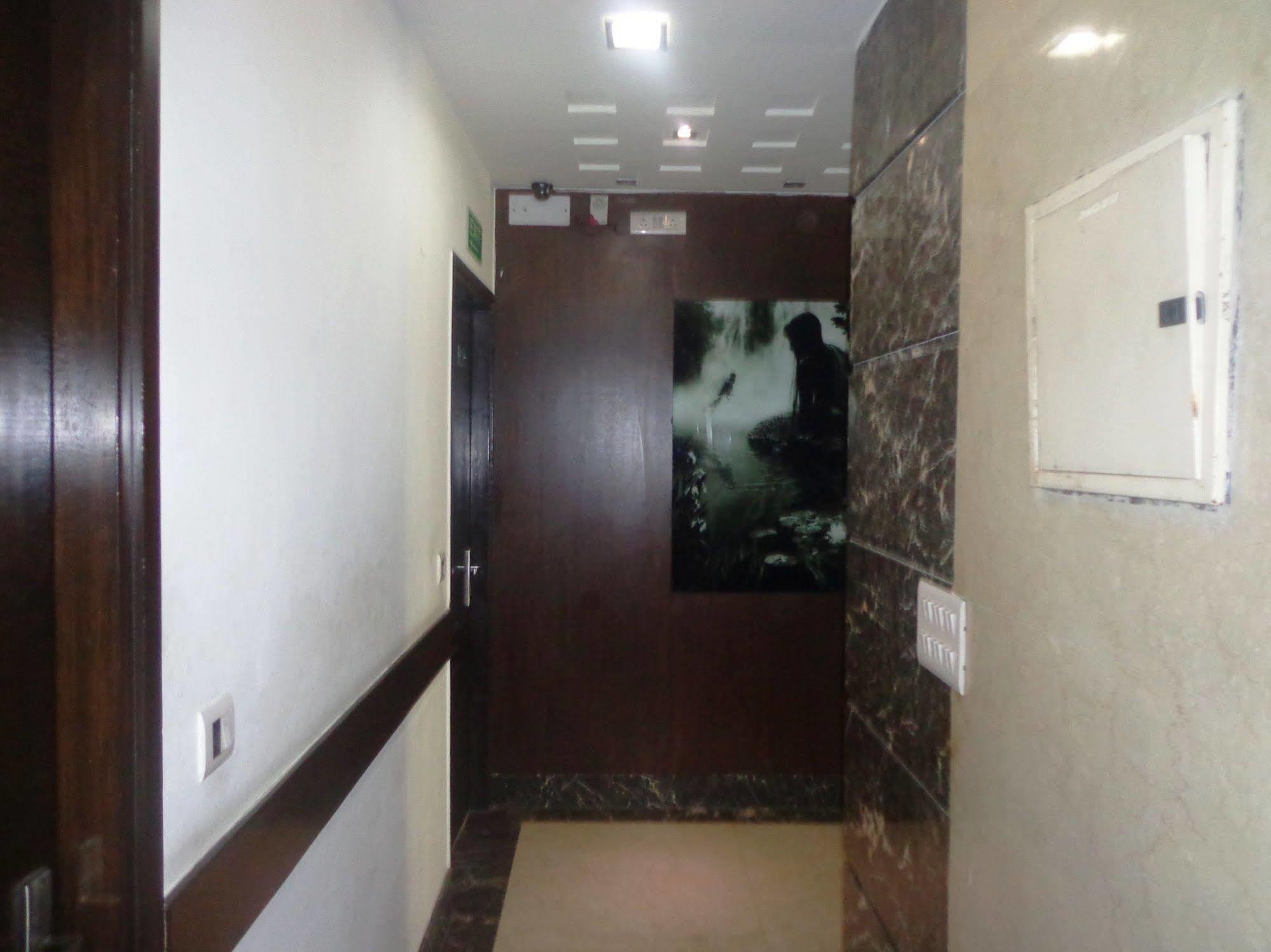 Hotel Milllennium 2000 Dx 3*