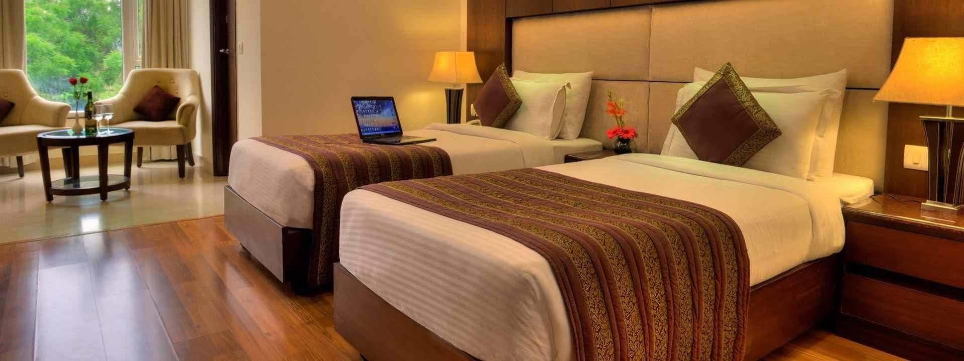 Oyo Townhouse 537 Regent Intercontinental Hotel 3*