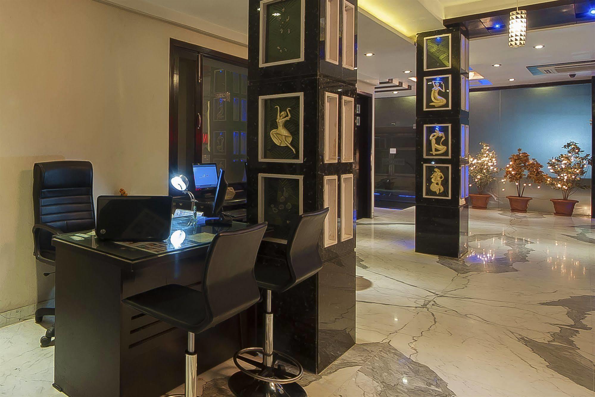 Dewdrop Intercity Hotel 3*