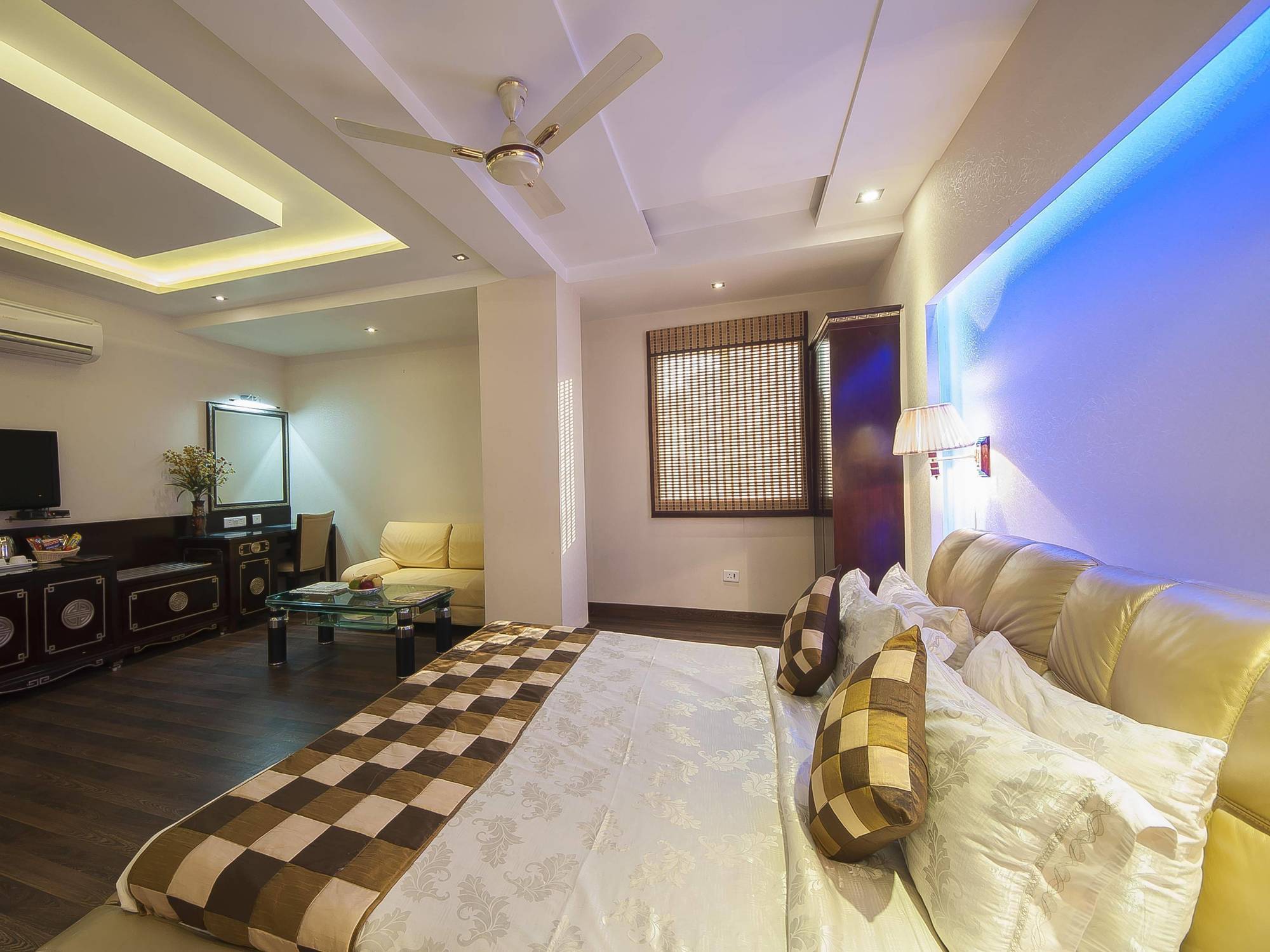 Hotel Dewdrop Intercity