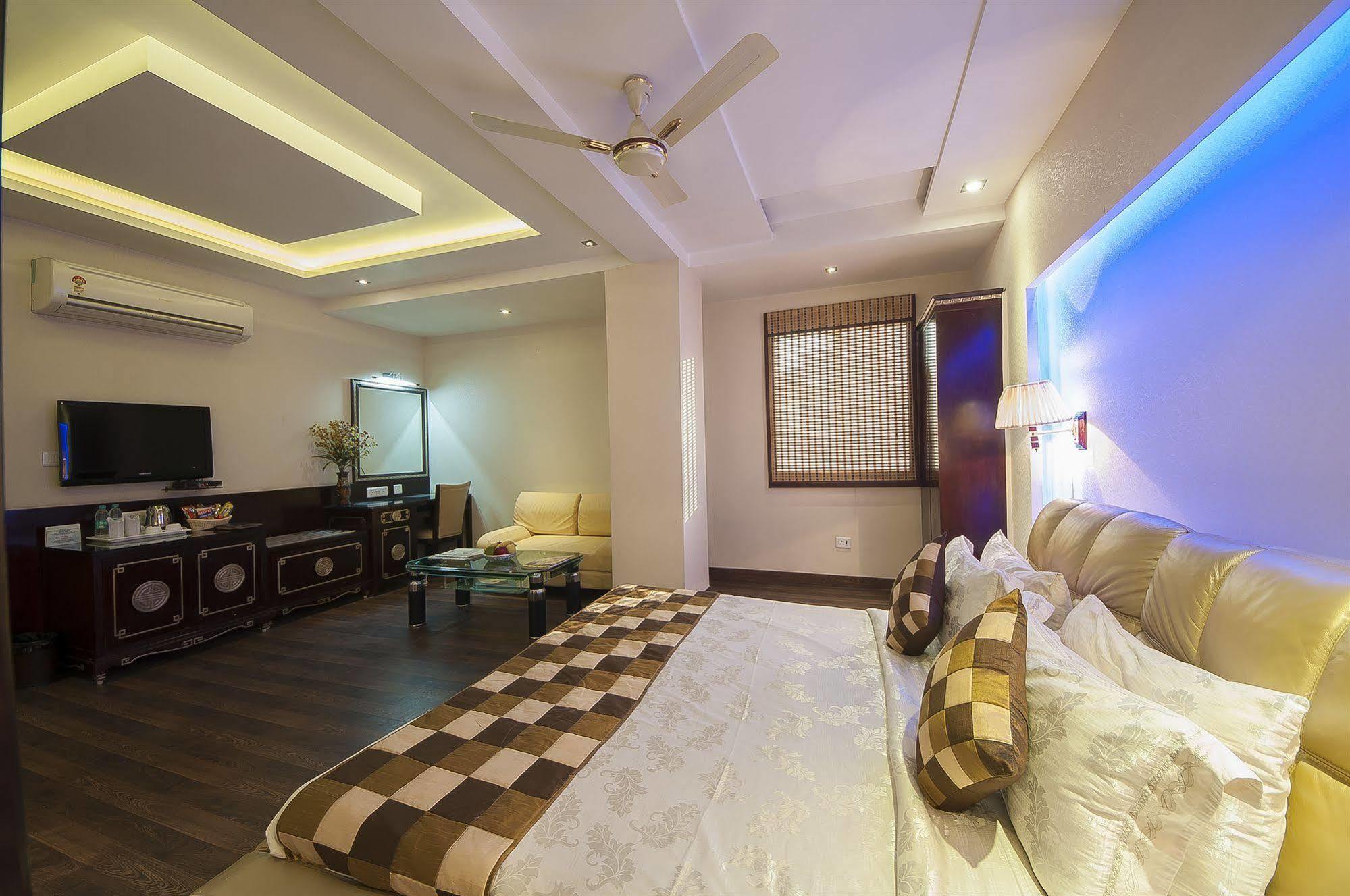 Dewdrop Intercity Hotel 3*