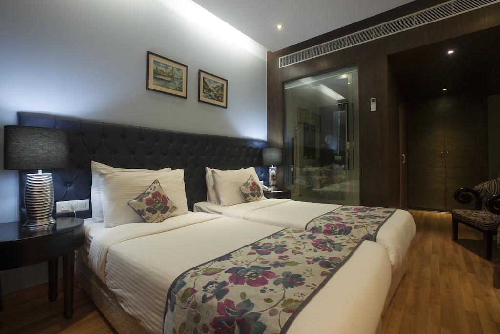 Hotel Athena New Delhi