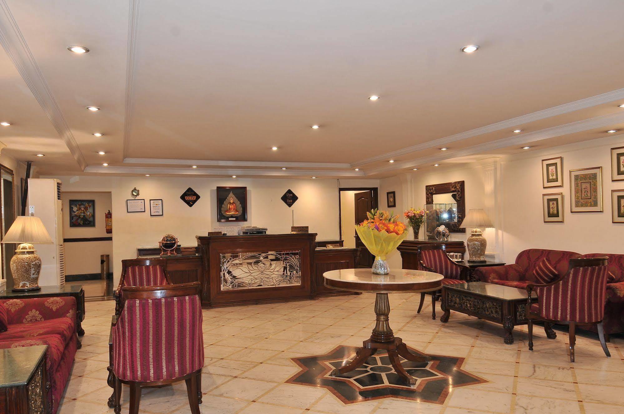 Qutub Residency Hotel 3*