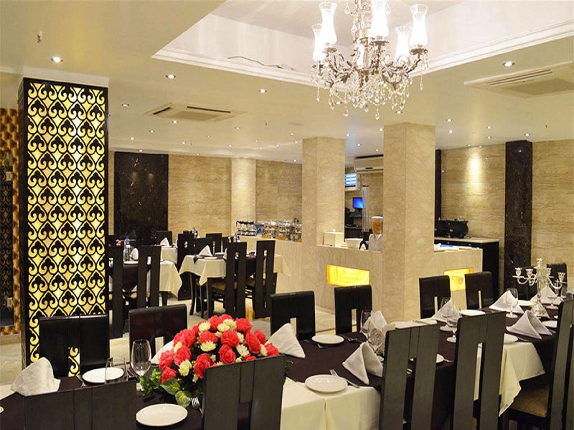 Emperor Palms 3* New Delhi