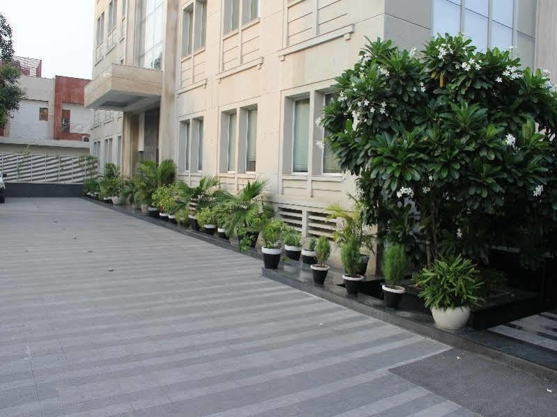 Muse Sarovar Portico Nehru Place Hotel New Delhi