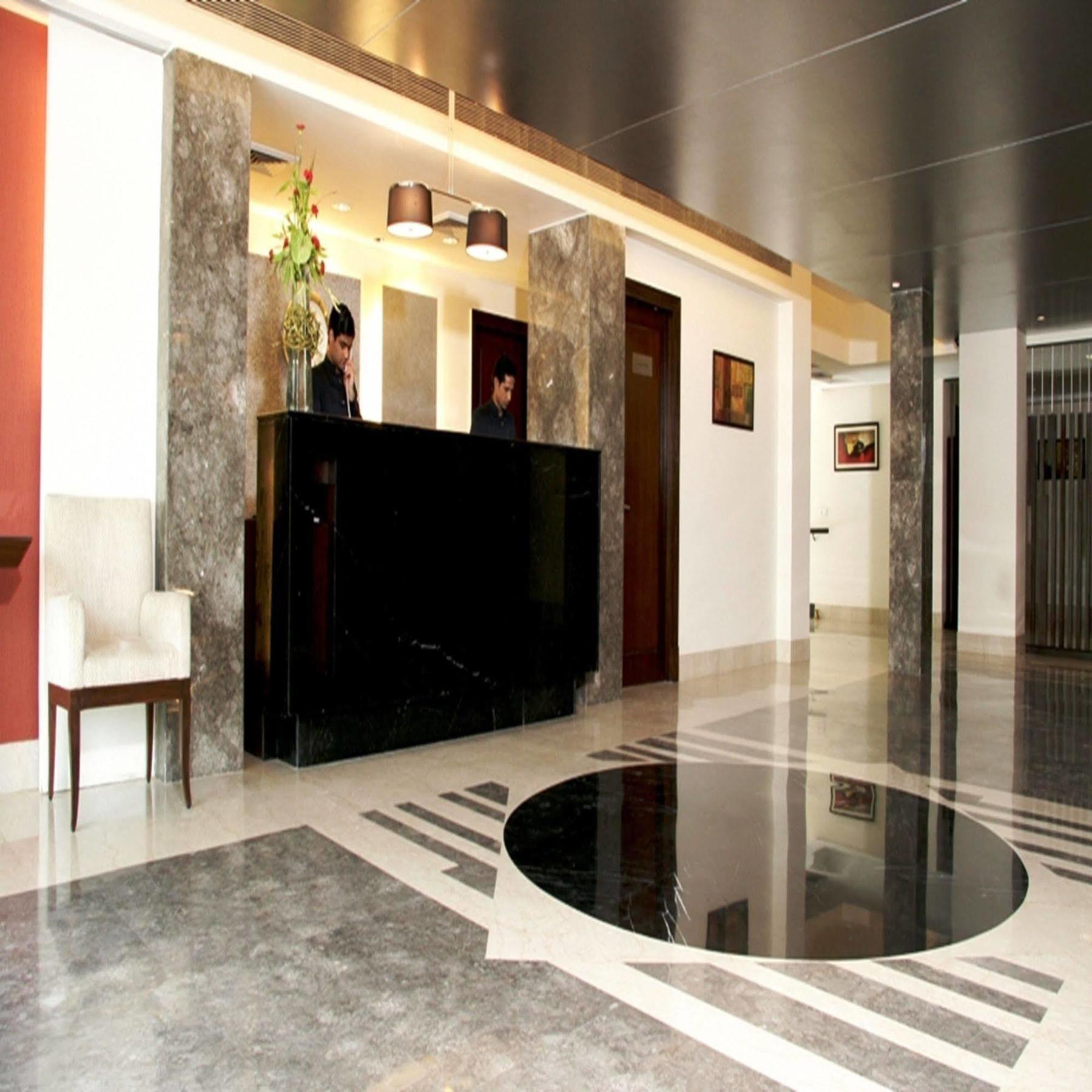 Muse Sarovar Portico Nehru Place