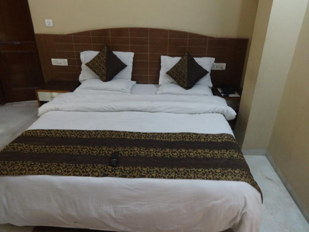 De Gold Hotel 3*