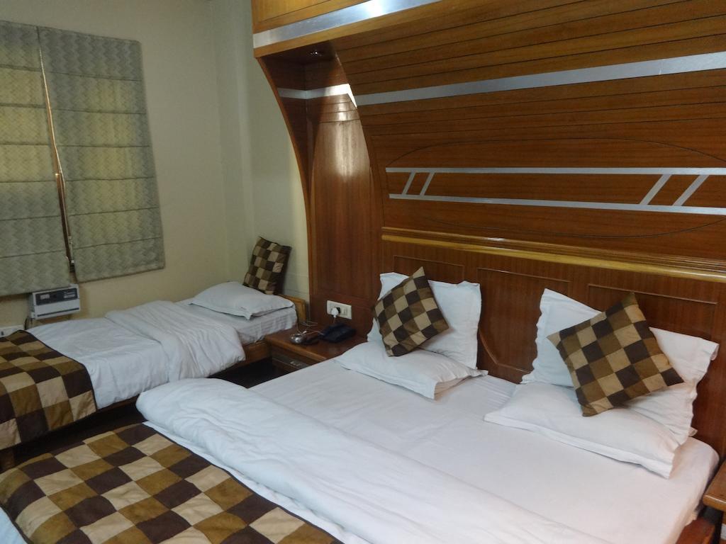 De Gold Hotel Nova Deli