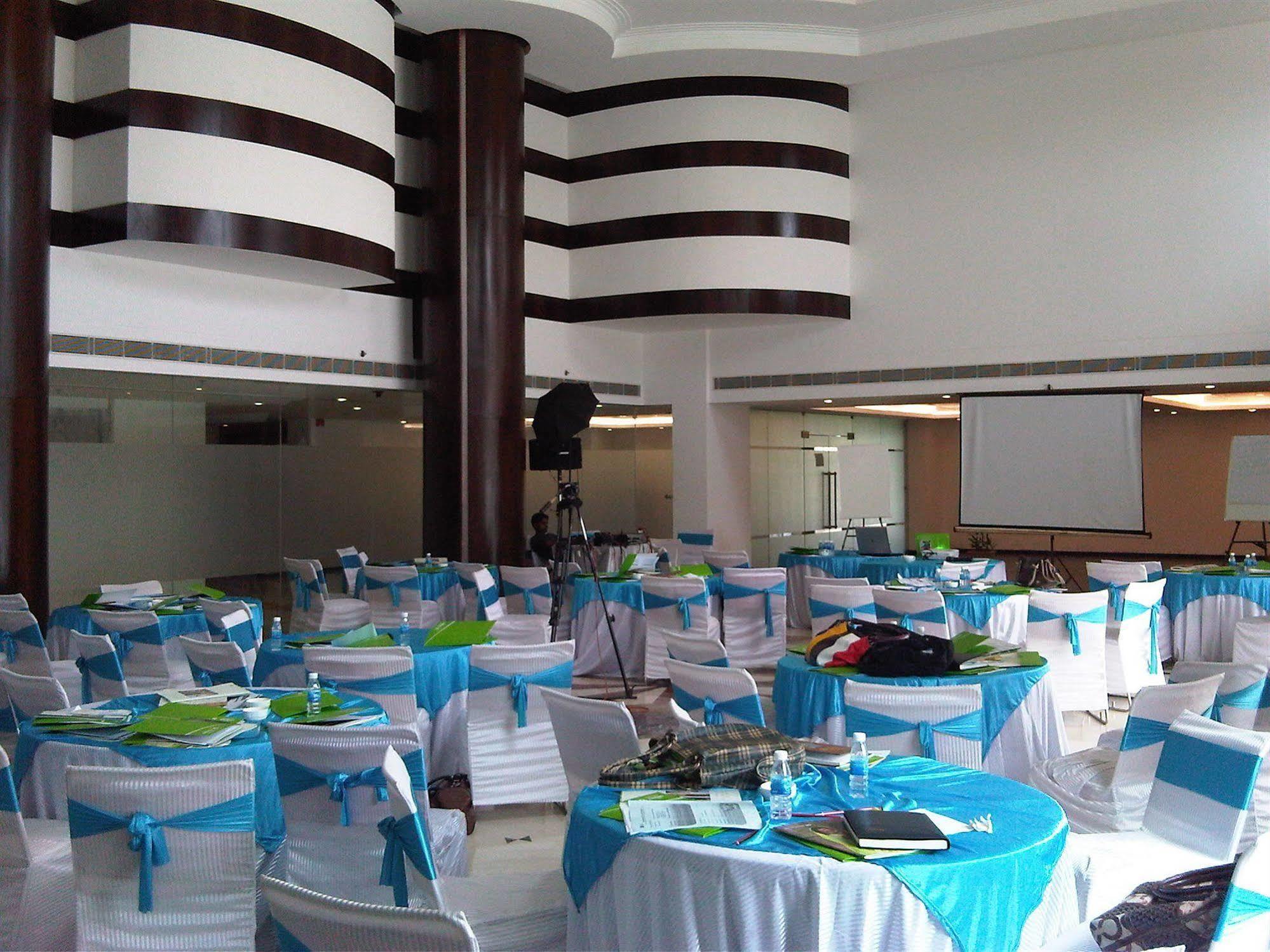 Hotel Mapple Emerald