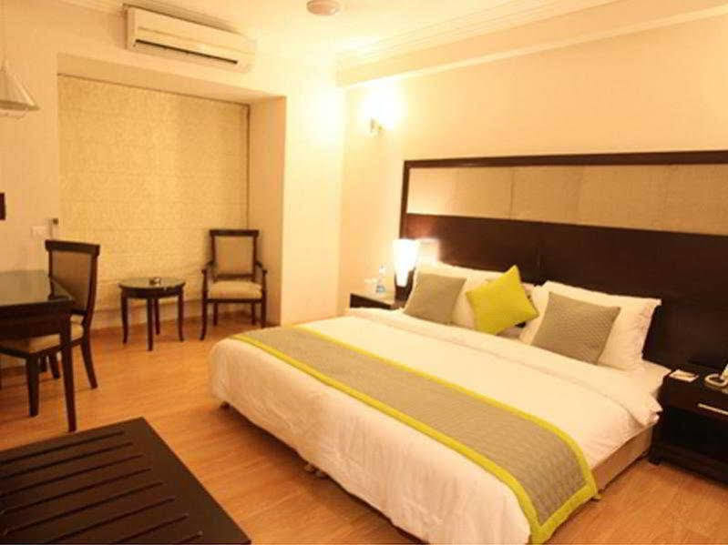 Emblem New Friends Colony, 3* New Delhi
