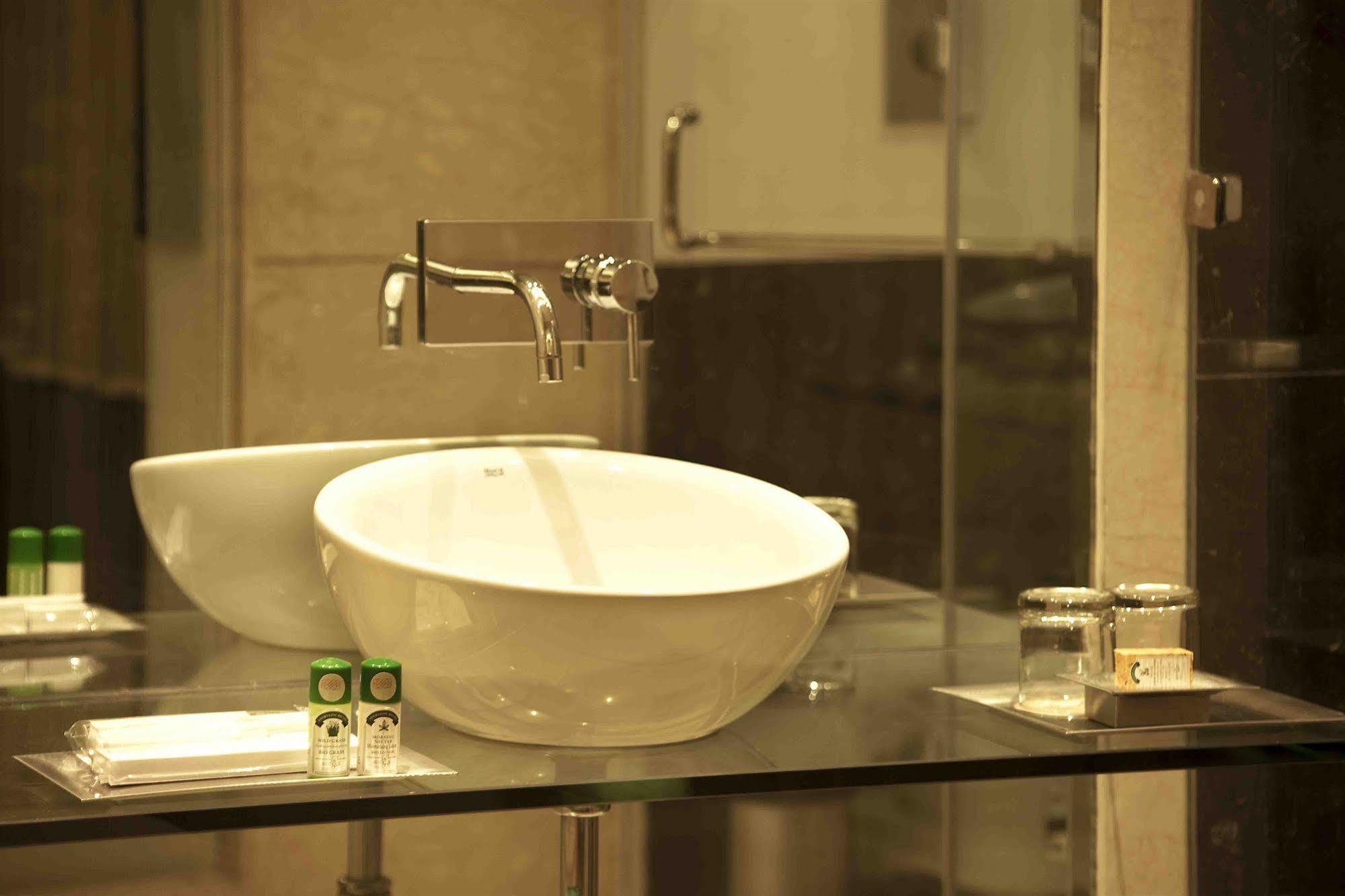 Hotel Eternity 4*