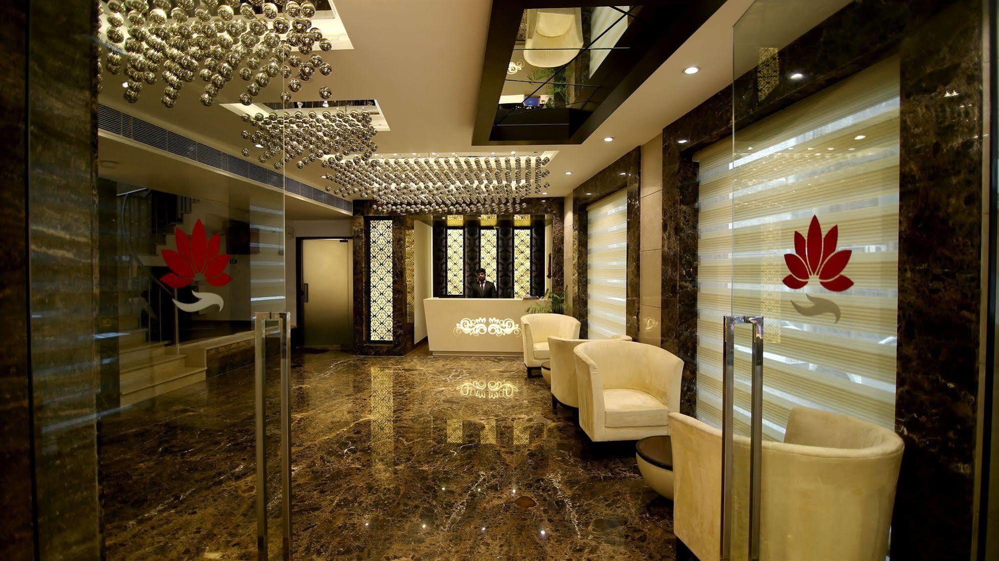 The Prime Balaji Deluxe At Railway Station - Free Airport Pickup Hotel New Delhi