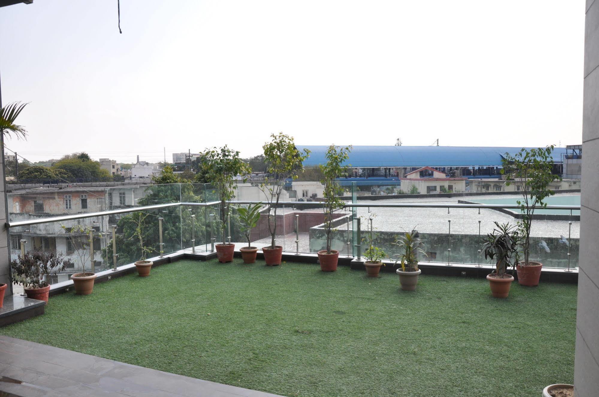 Hotel Metro View 3*
