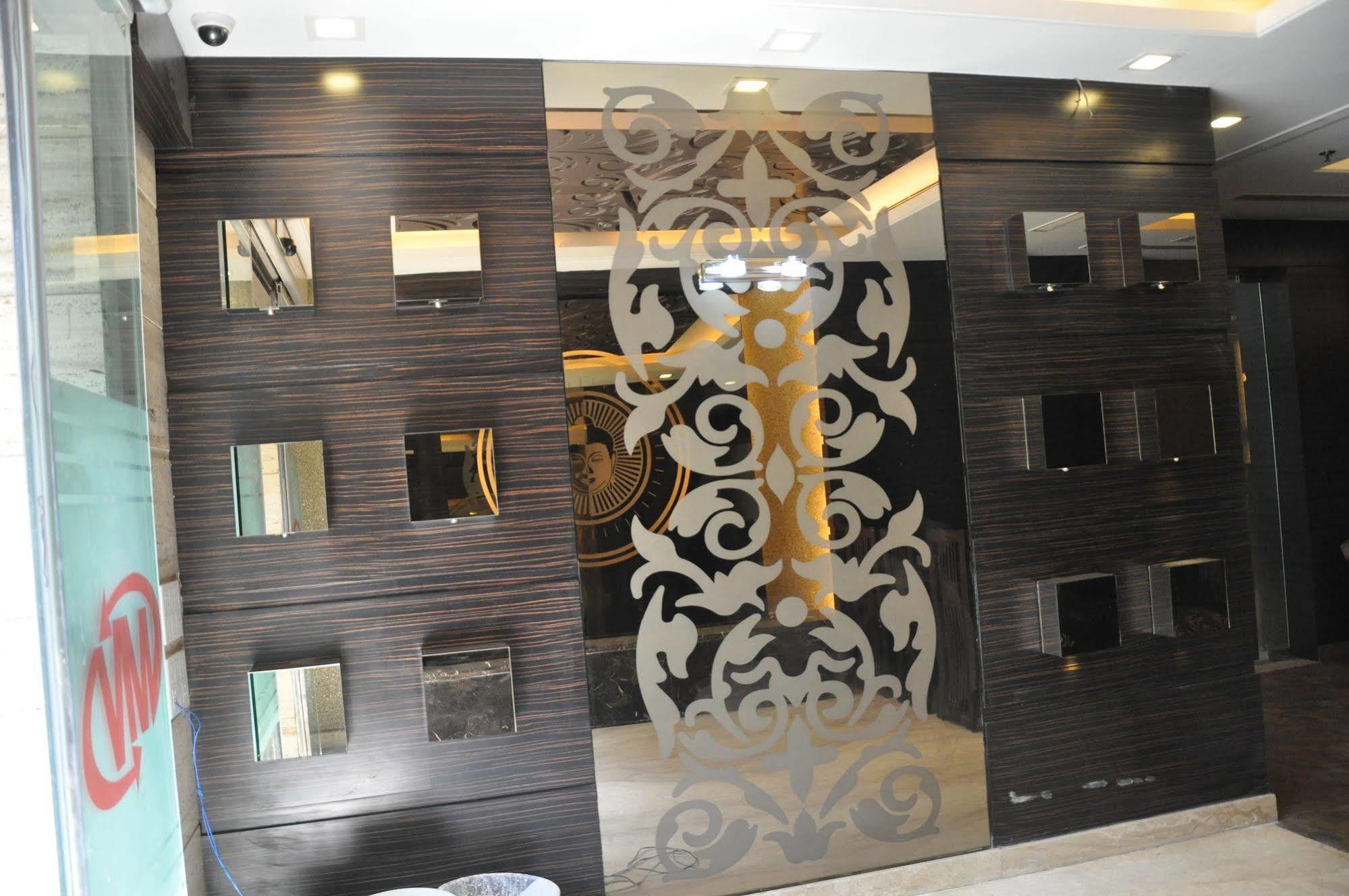 Hotel Metro View 3*