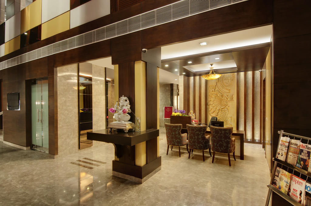 The Golden Palms & Spa, Delhi Hotel 4*