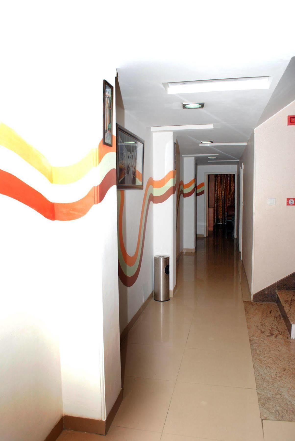 Opera New 4* Delhi (National Capital Territory of India)
