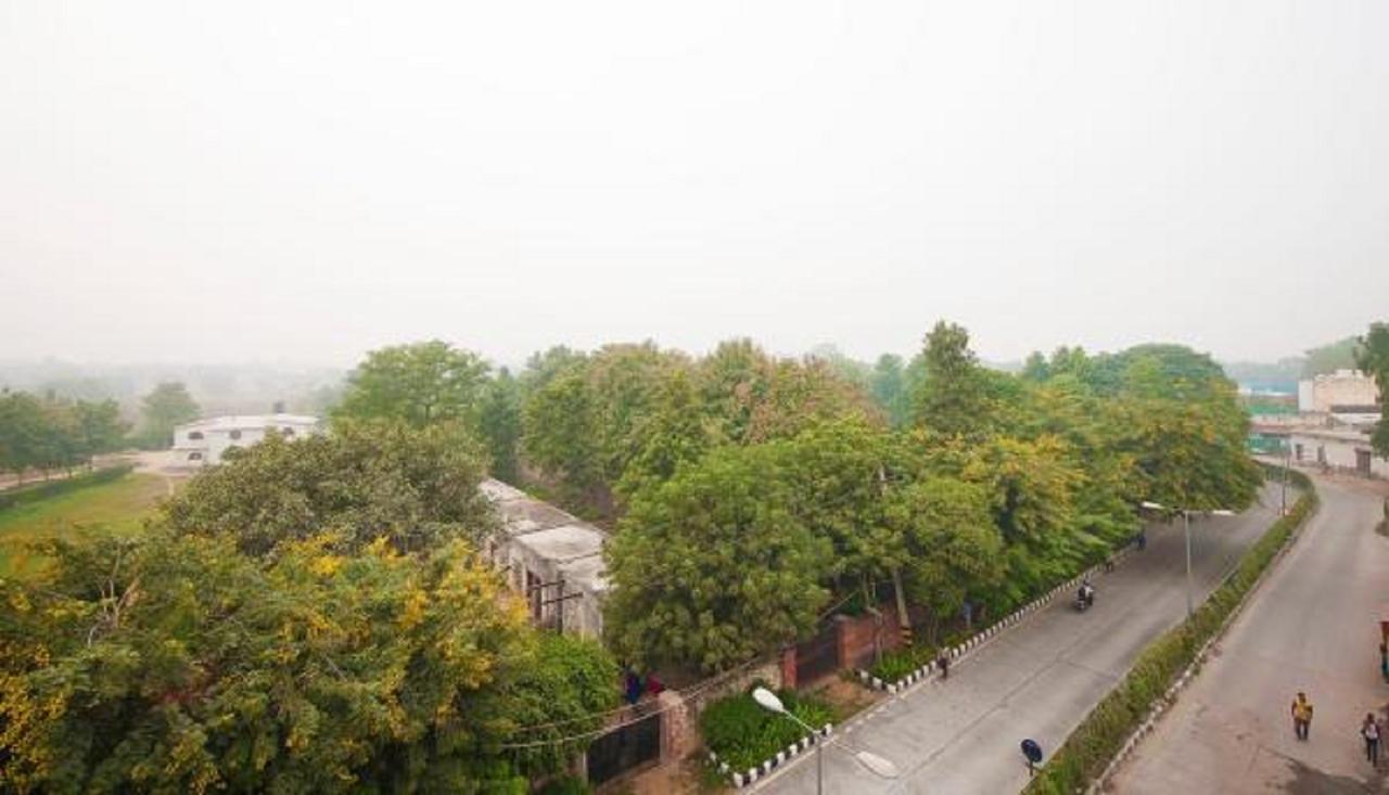 Airport Heights 3* New Delhi