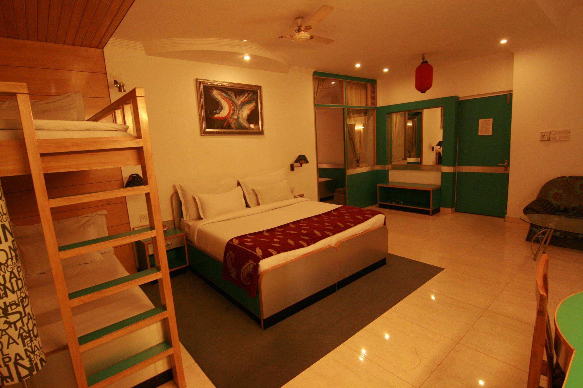 Sri Nanak Continental Hotel Delhi (National Capital Territory of India)