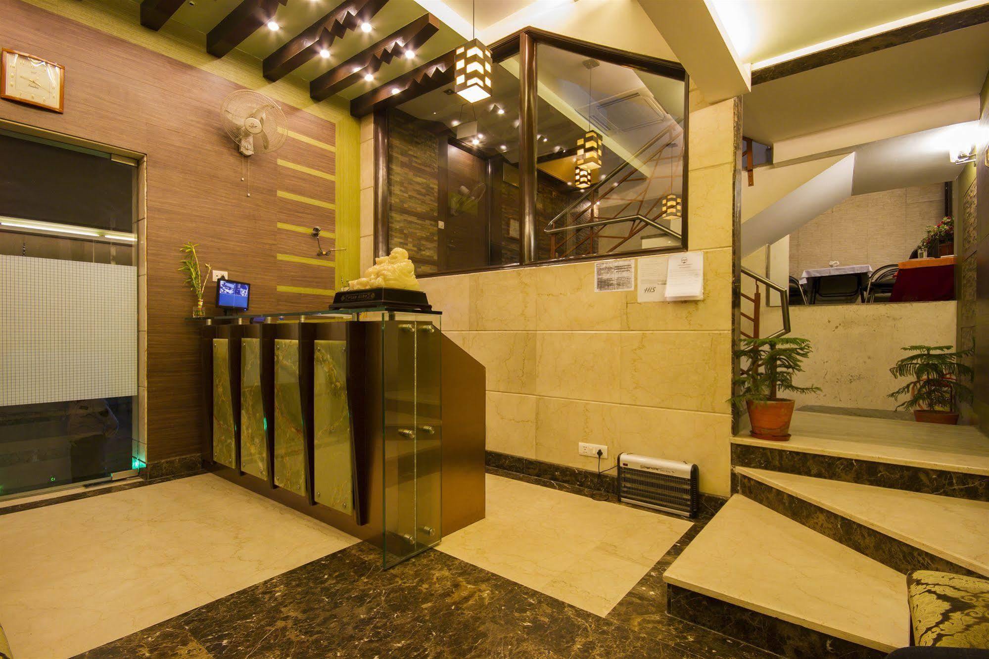 Sunstar Heights 3*