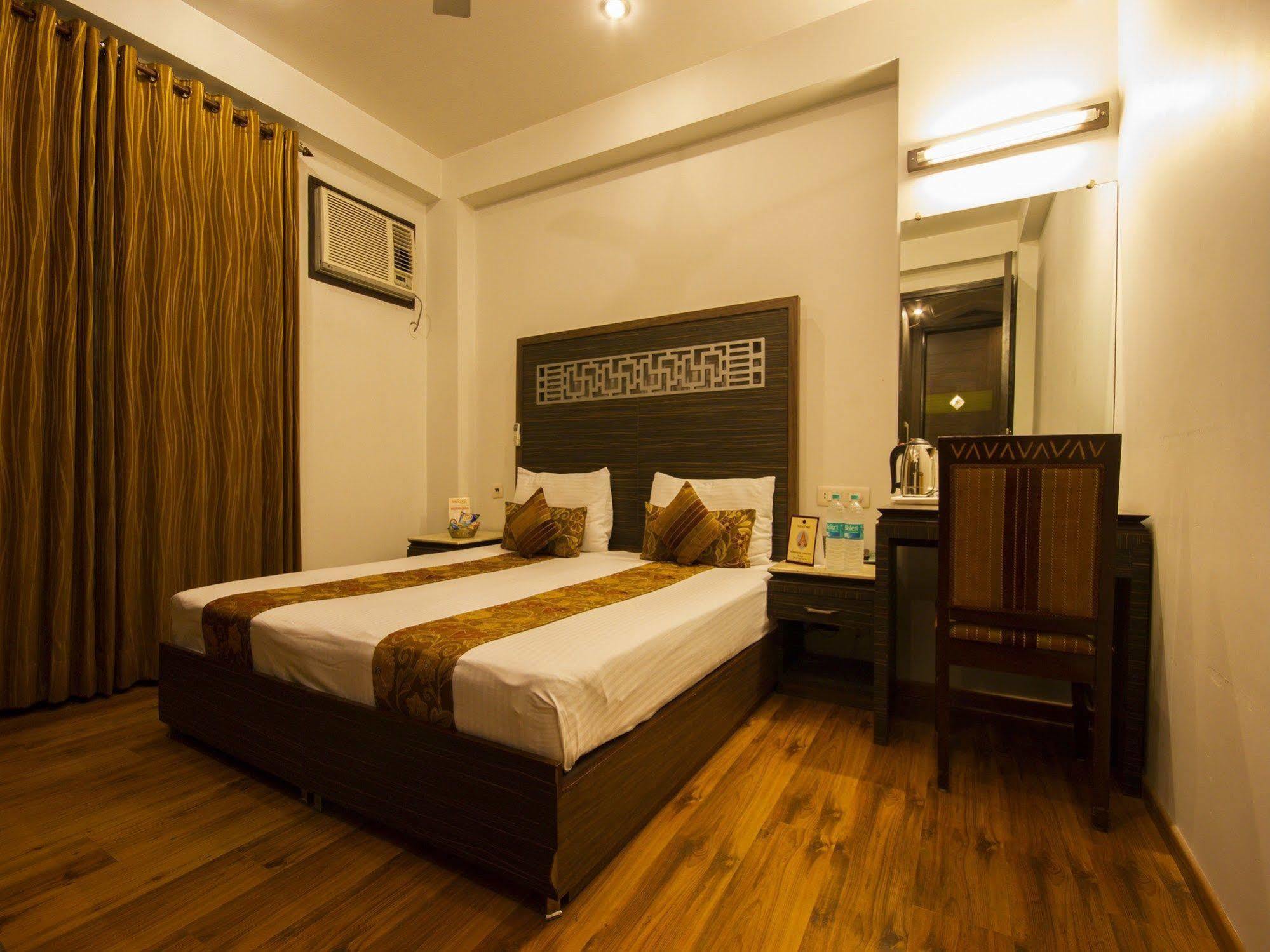Hotel Sunstar Heights Delhi (National Capital Territory of India)
