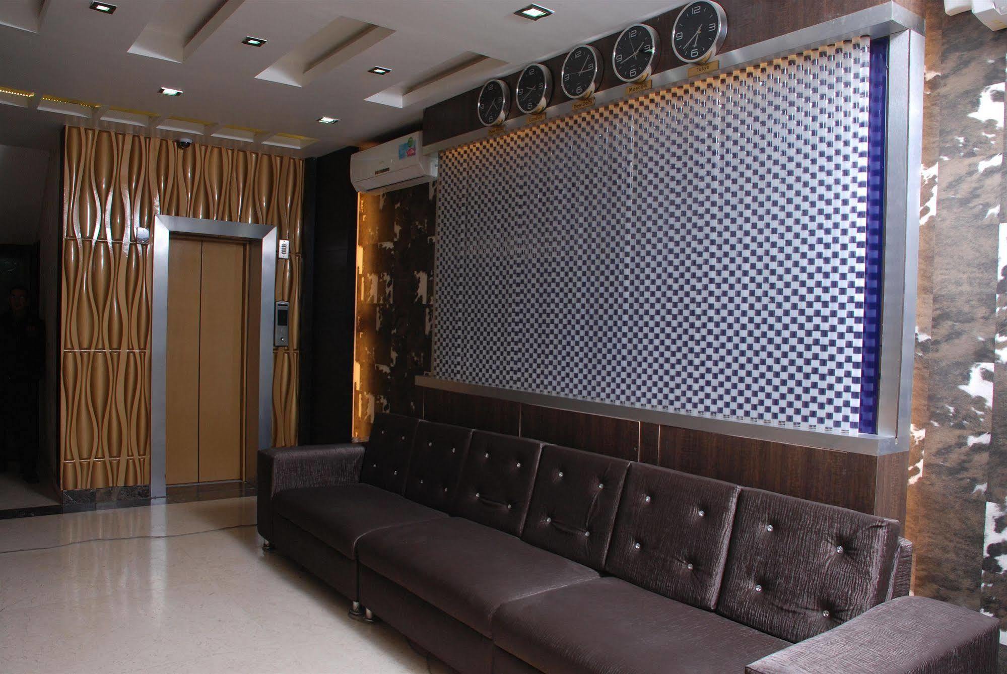 Silver Stone - Karol Bagh New Hotel 3*