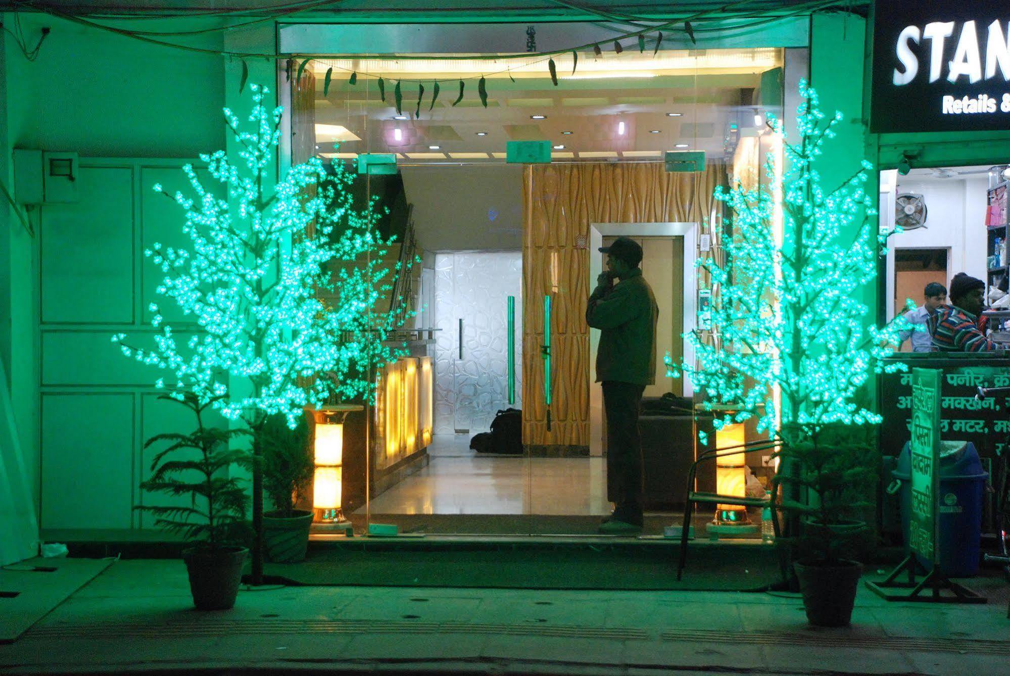 Hotel Silver Stone - Karol Bagh New