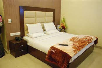 Hotel Silver Stone - Karol Bagh New 3*