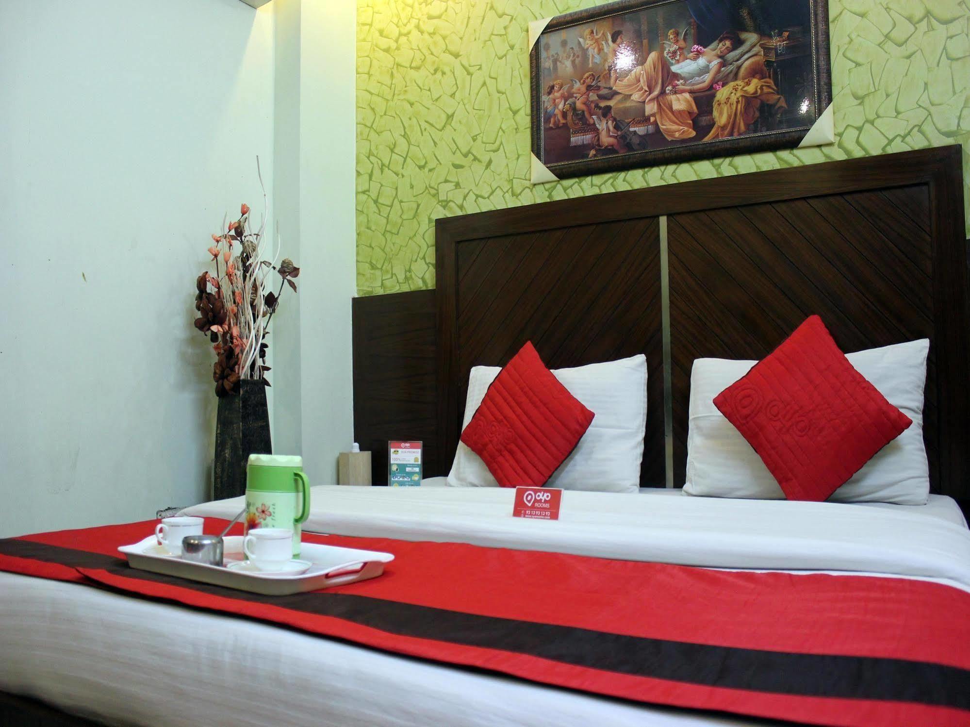 Star View-new Delhi Hotel