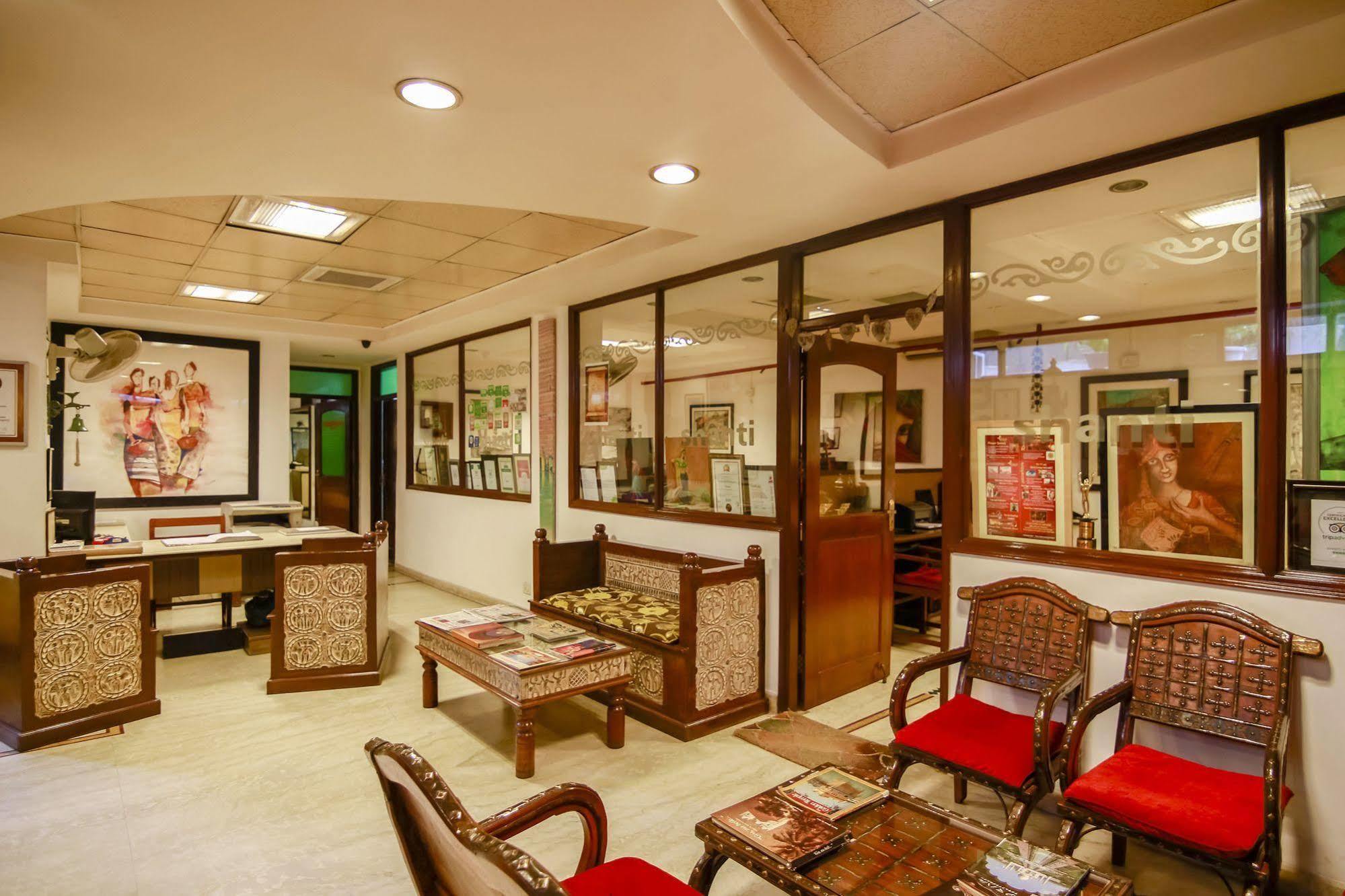 Shanti 3* Delhi (National Capital Territory of India)