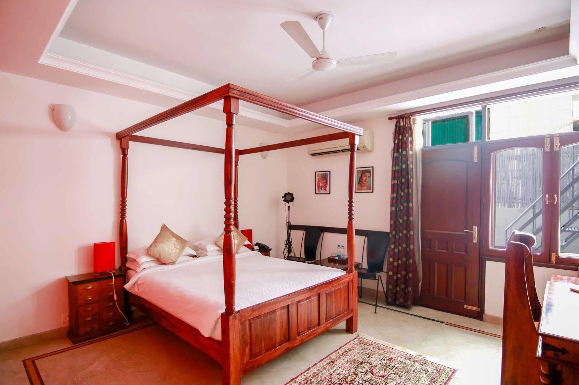 Shanti 3* Delhi (National Capital Territory of India)