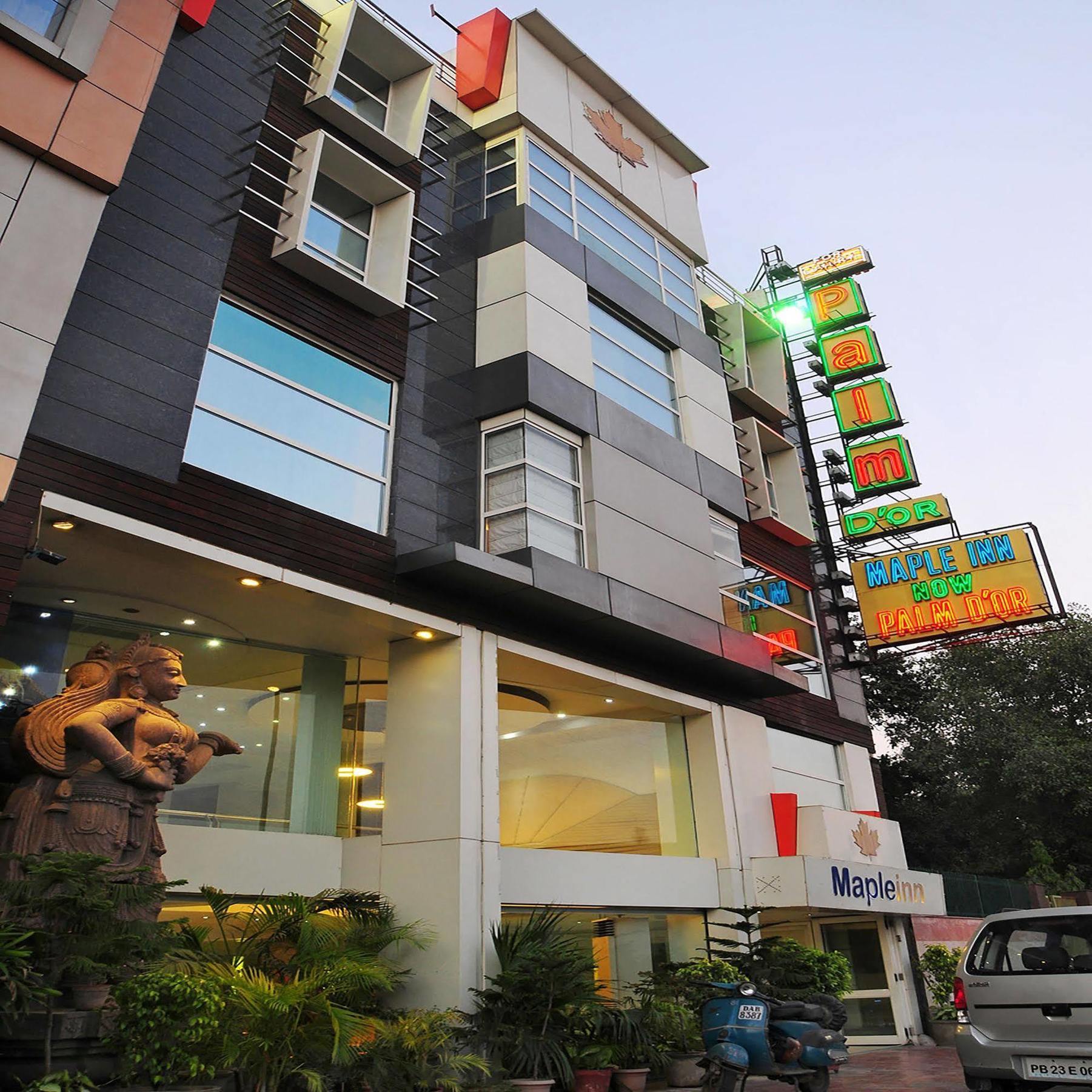 Palm Do'r Near Railway Station 3*