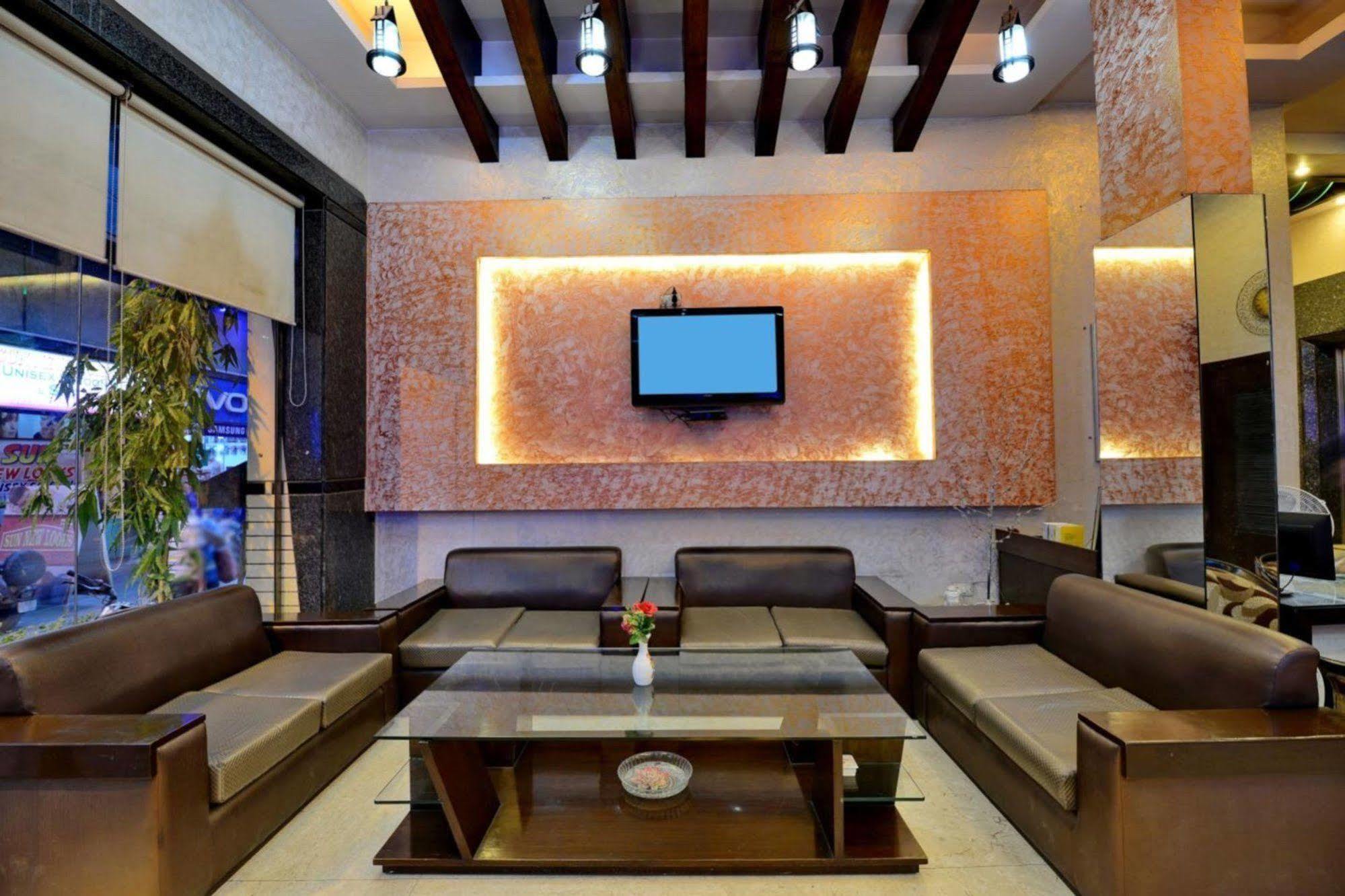 Hotel Star Plaza@new Delhi Railway Station 3*