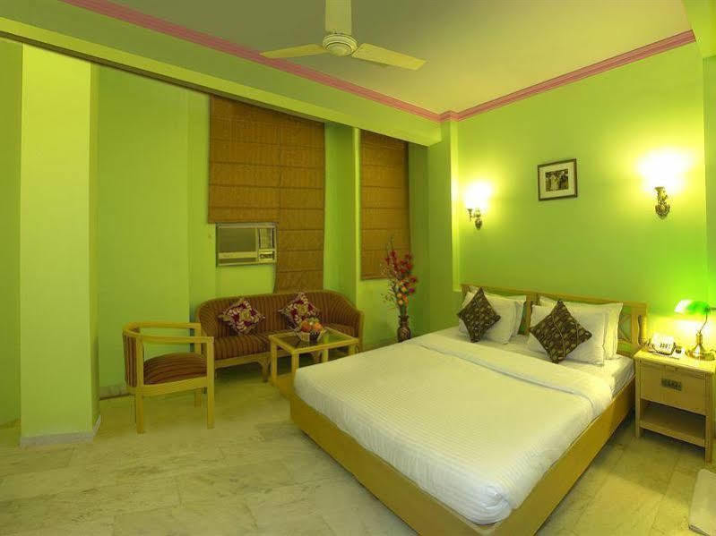 The Crest Hotel Delhi (National Capital Territory of India)