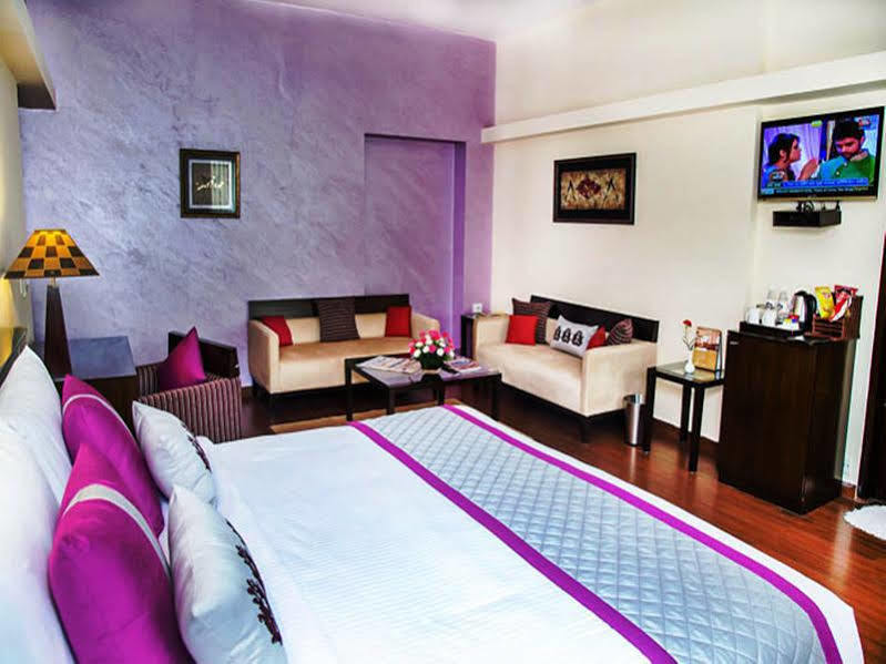 House By Howard Hotel