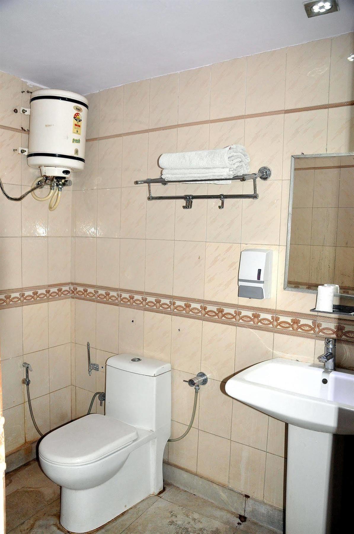 Hotel Anoop 2*