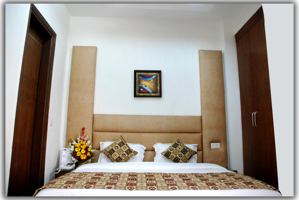 Hotel East New Delhi