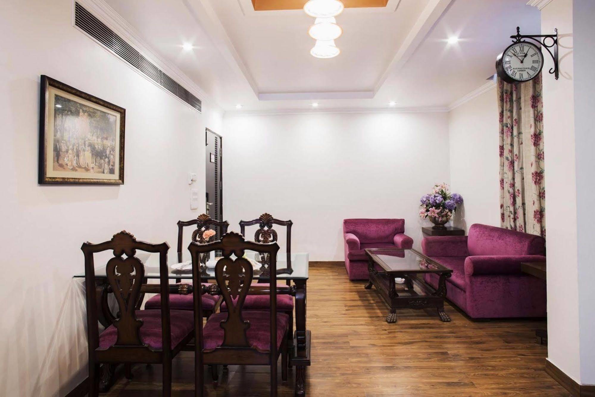 Rockland Hotel, C.r Park Hotel 4*