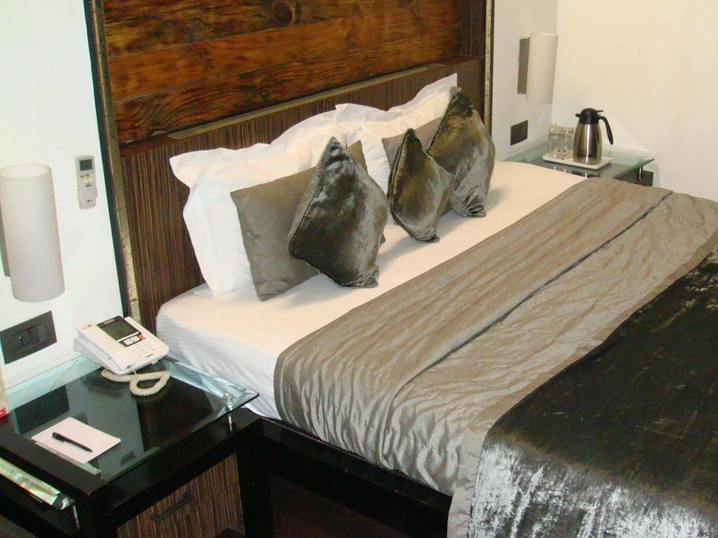 Hotel Shreyans 3*