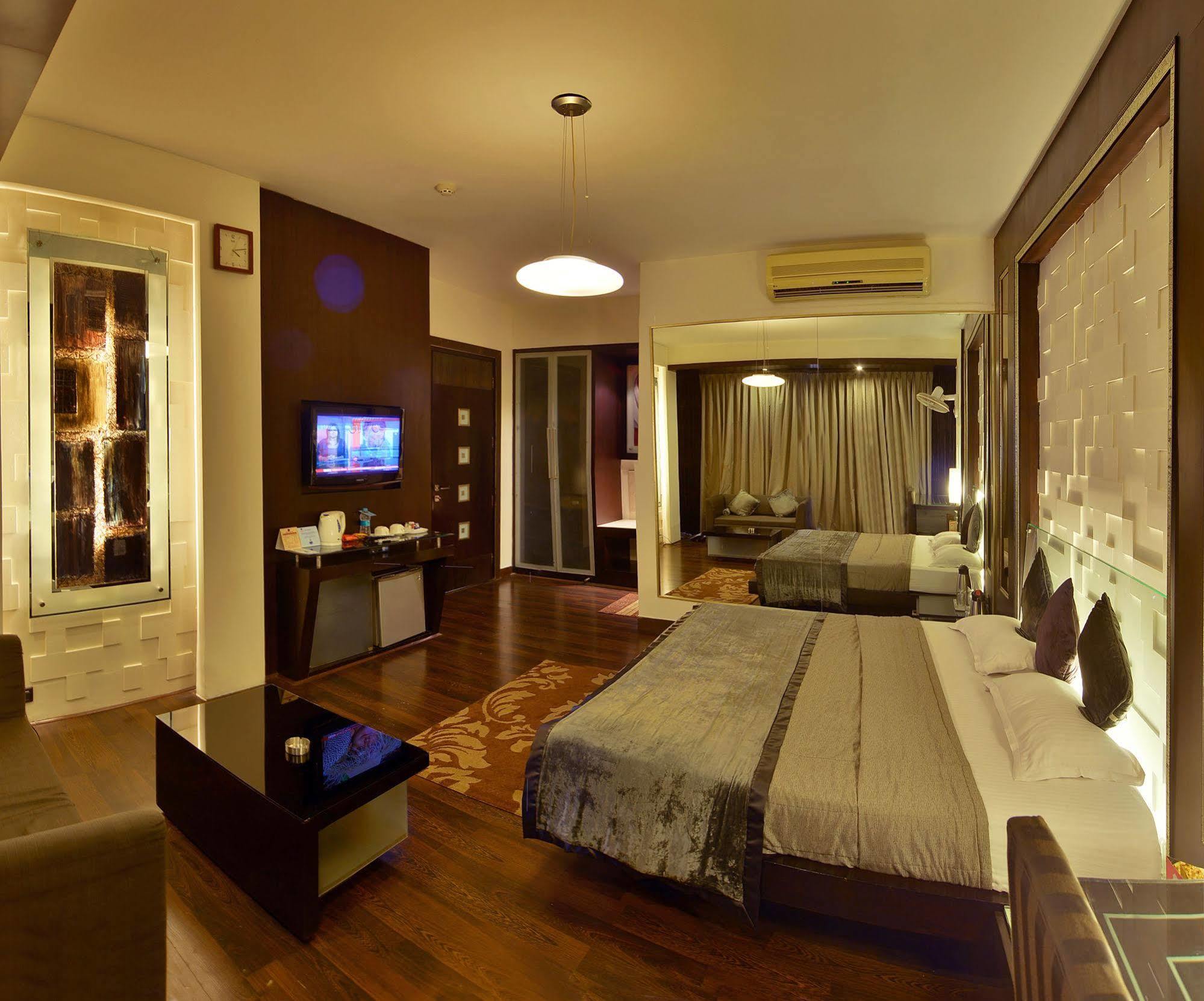 Shreyans New Delhi