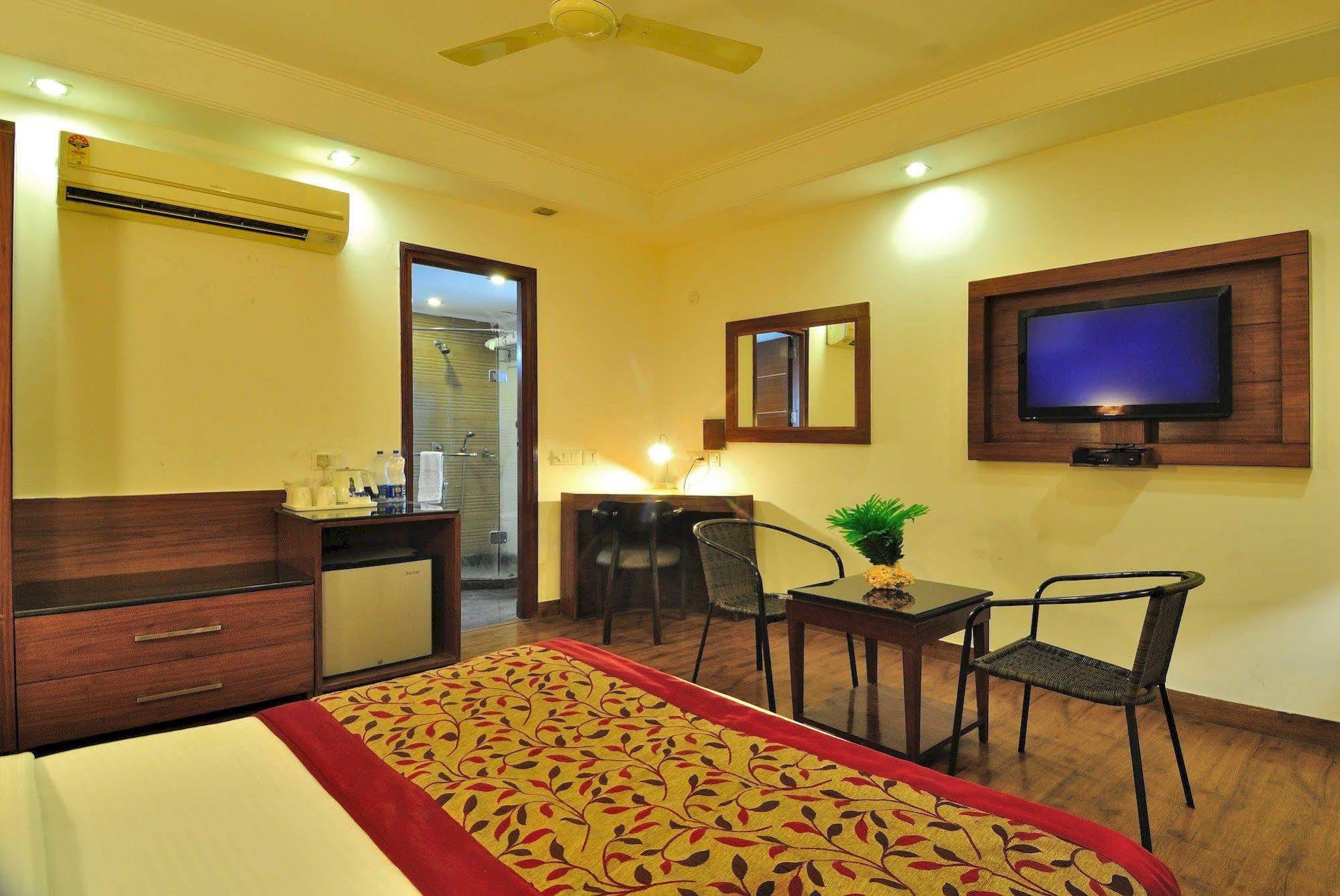 Krishna Residency @ Dwarka Guest house Delhi (National Capital Territory of India)
