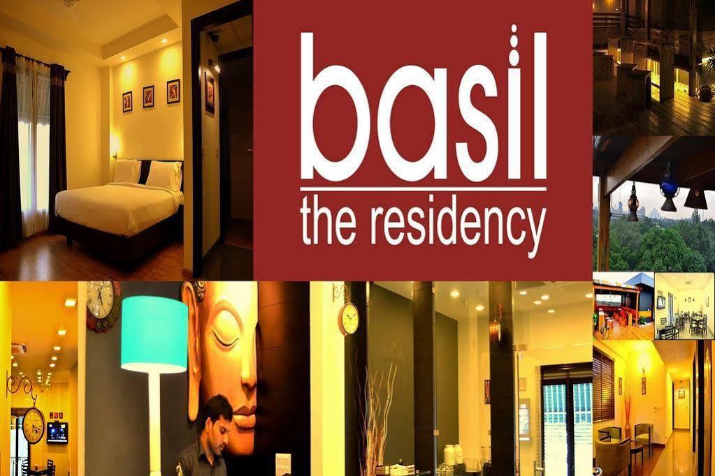 Hotel Siesta Basil - Okhla New Delhi