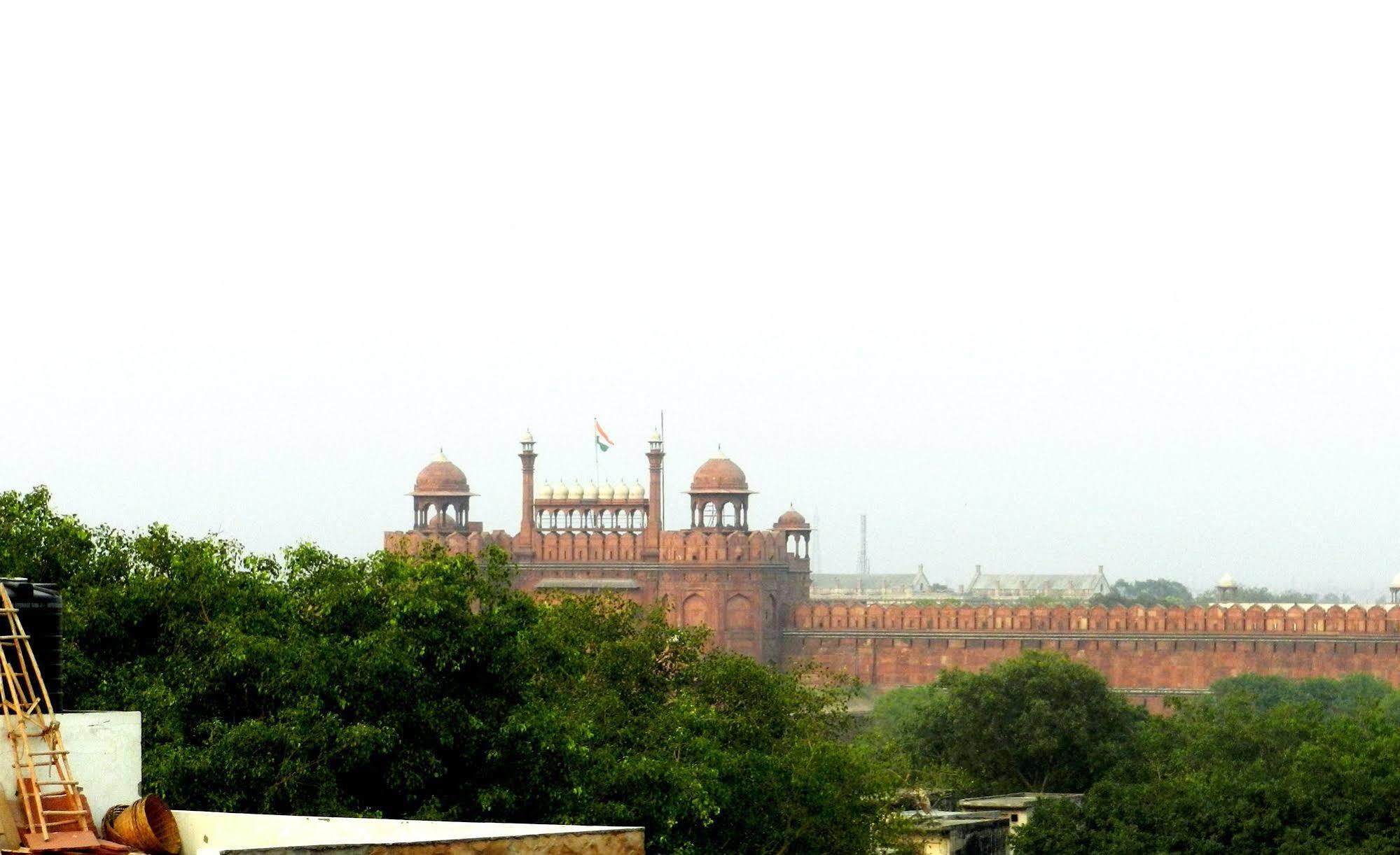 Tara Palace, Chandni Chowk Hotel