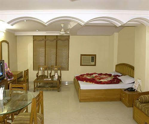 Hotel B Continental 3*
