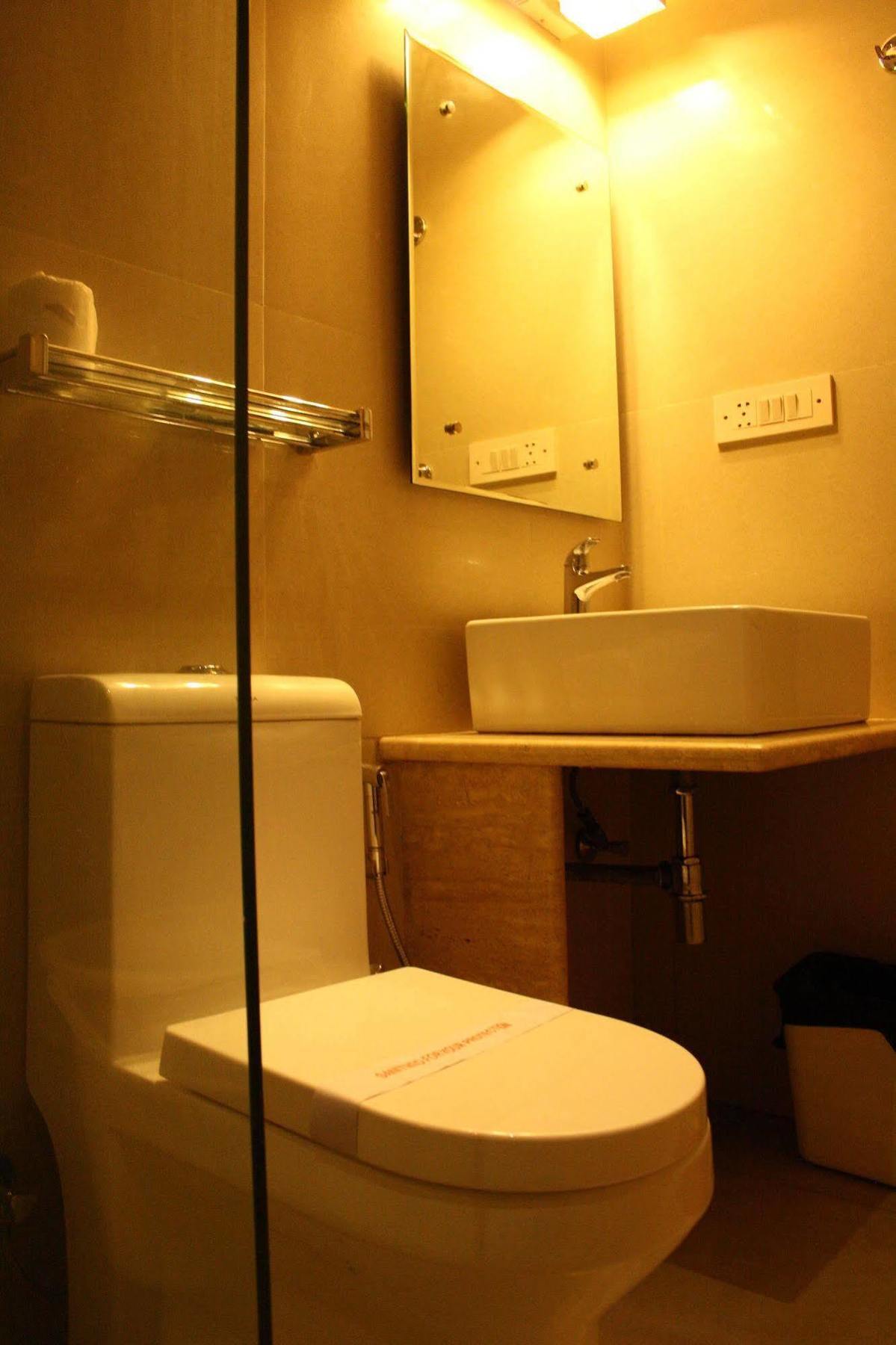 Hotel Pooja Palace New Delhi