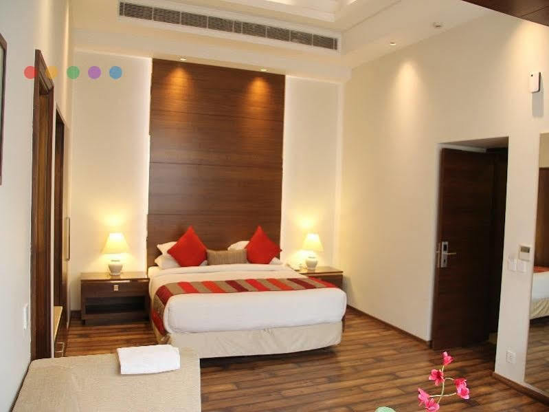La Sagrita Hotel 3*